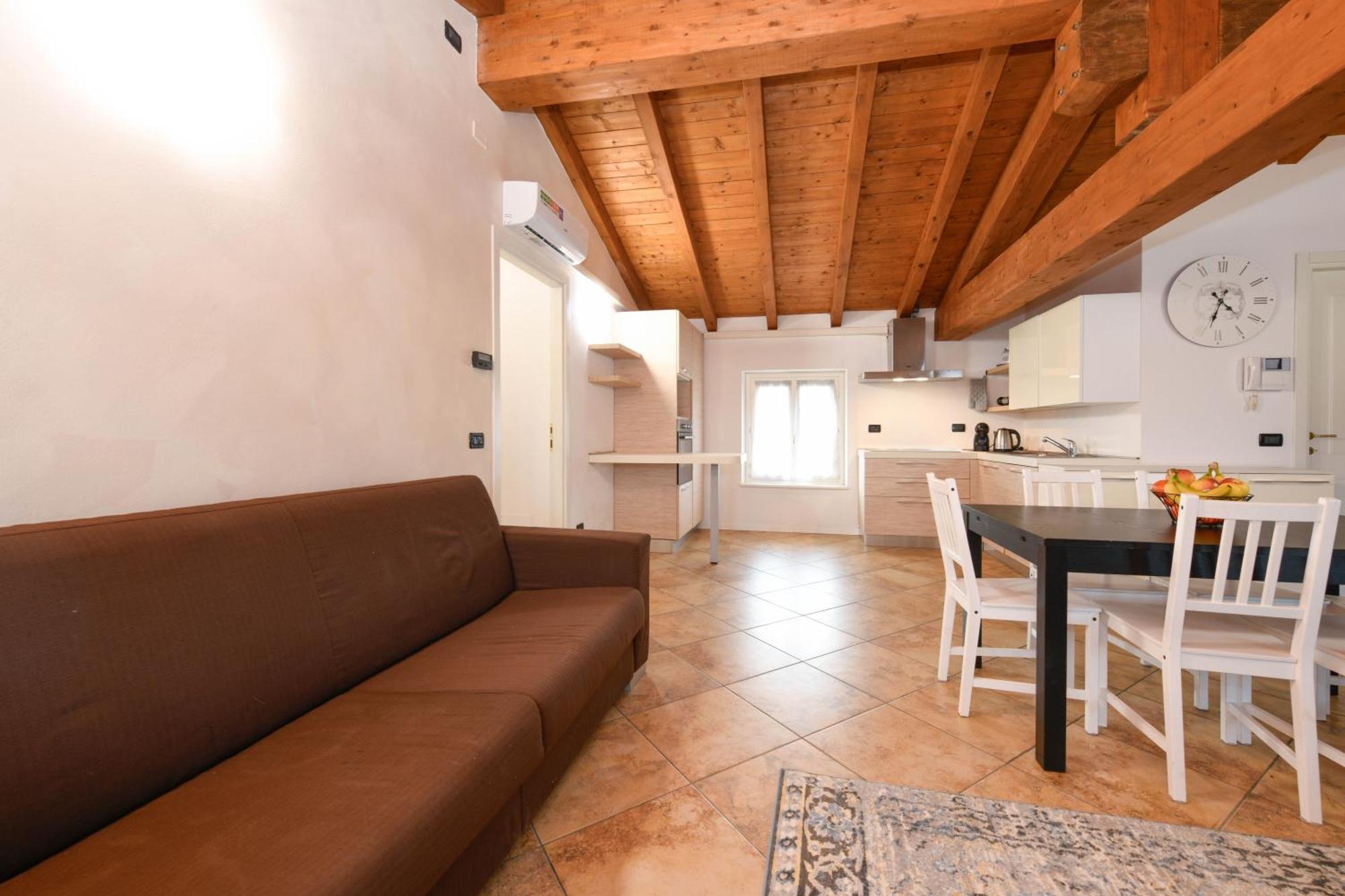Wendy Apartment- Twobedroom & Pool & Parkprivatefree & Sports Desenzano del Garda Kültér fotó