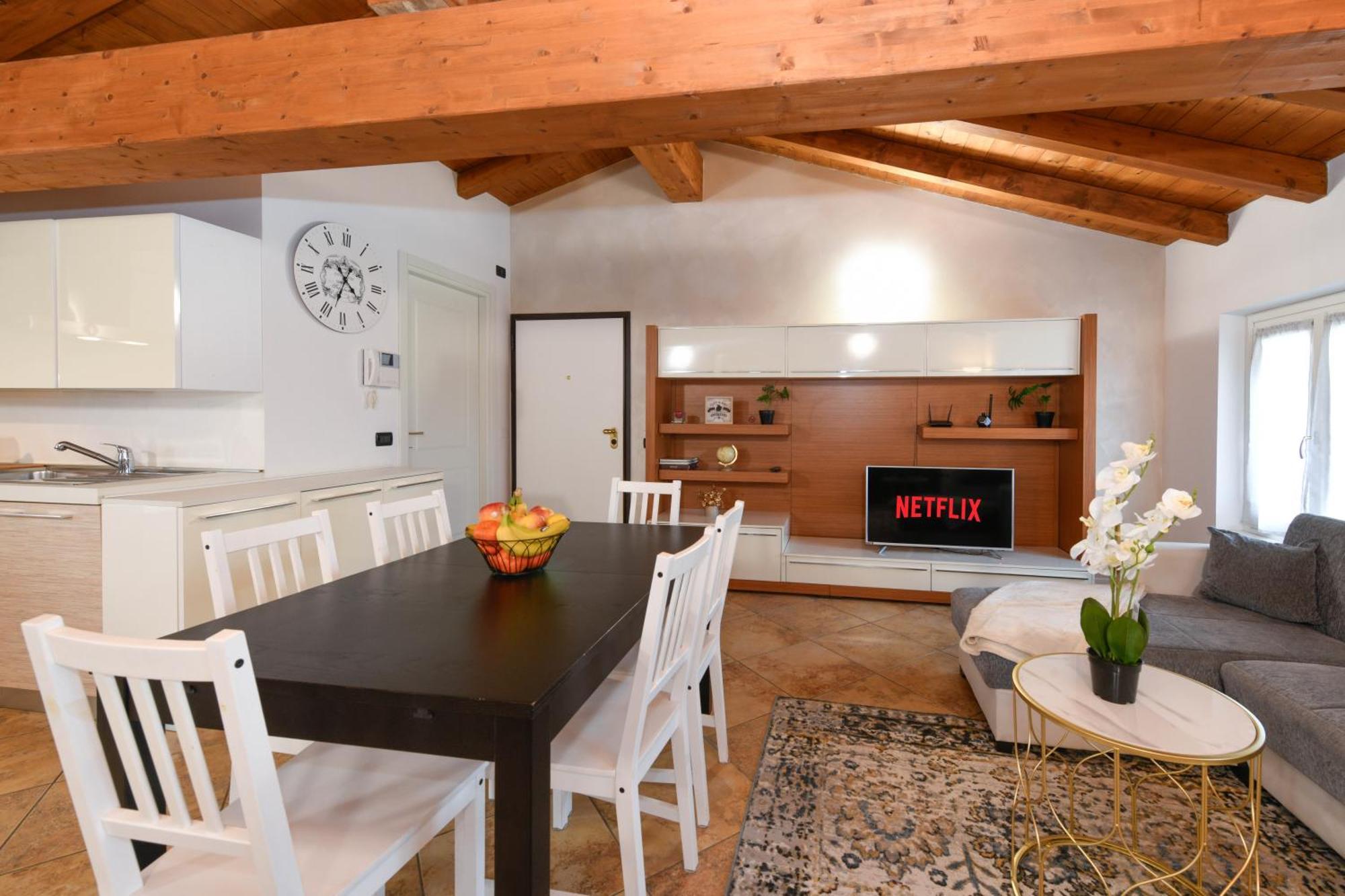 Wendy Apartment- Twobedroom & Pool & Parkprivatefree & Sports Desenzano del Garda Kültér fotó